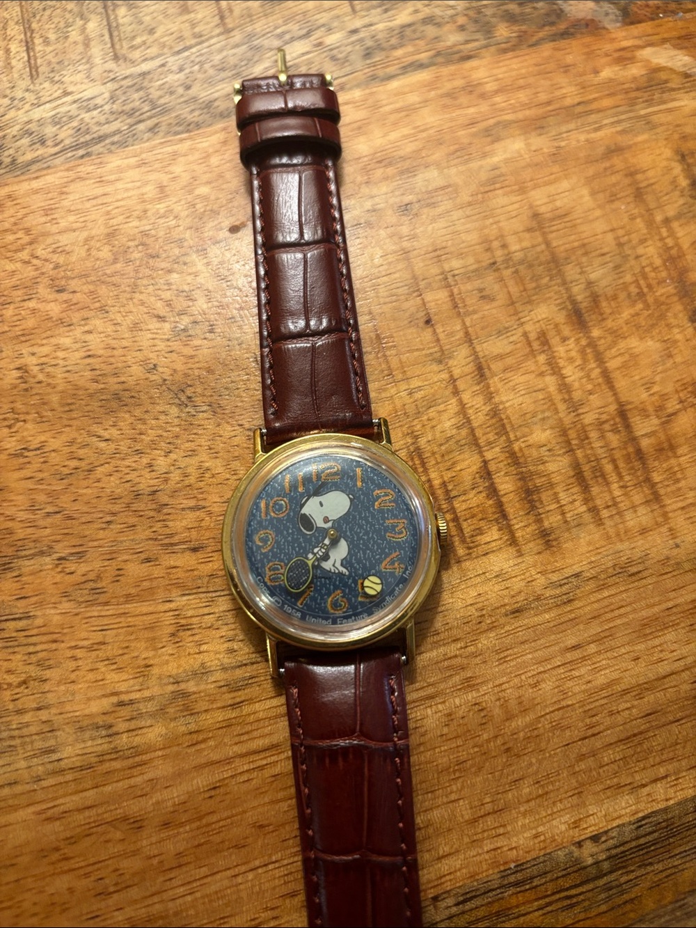 Vintage Peanuts Snoopy Tennis Watch - mechanical